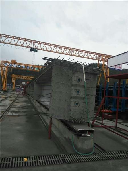 液压钢模板的优点