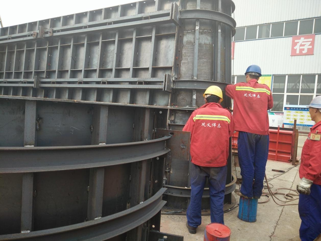 桥梁模板如何施工