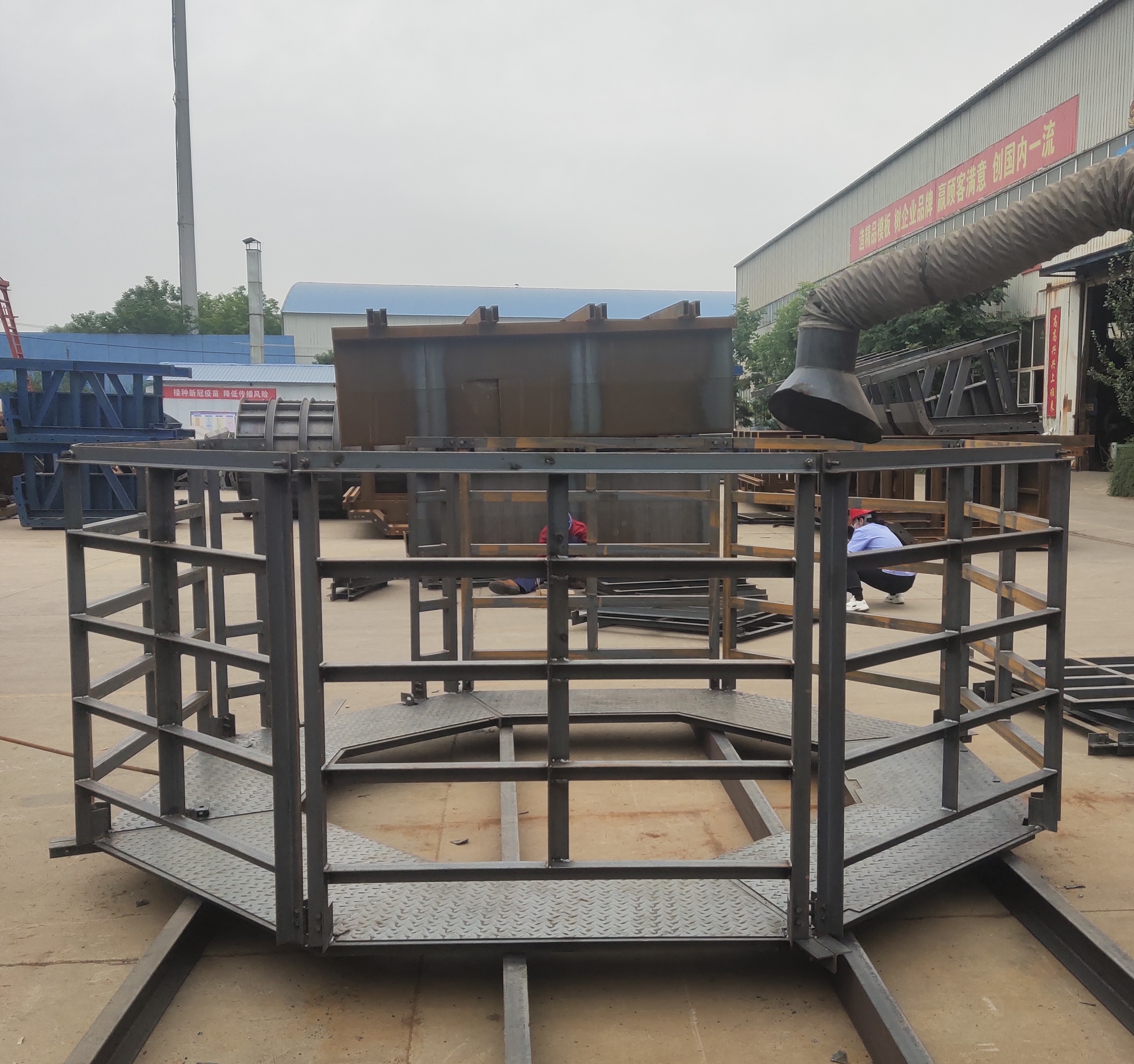 您知道圆柱操 作平台的作用吗？