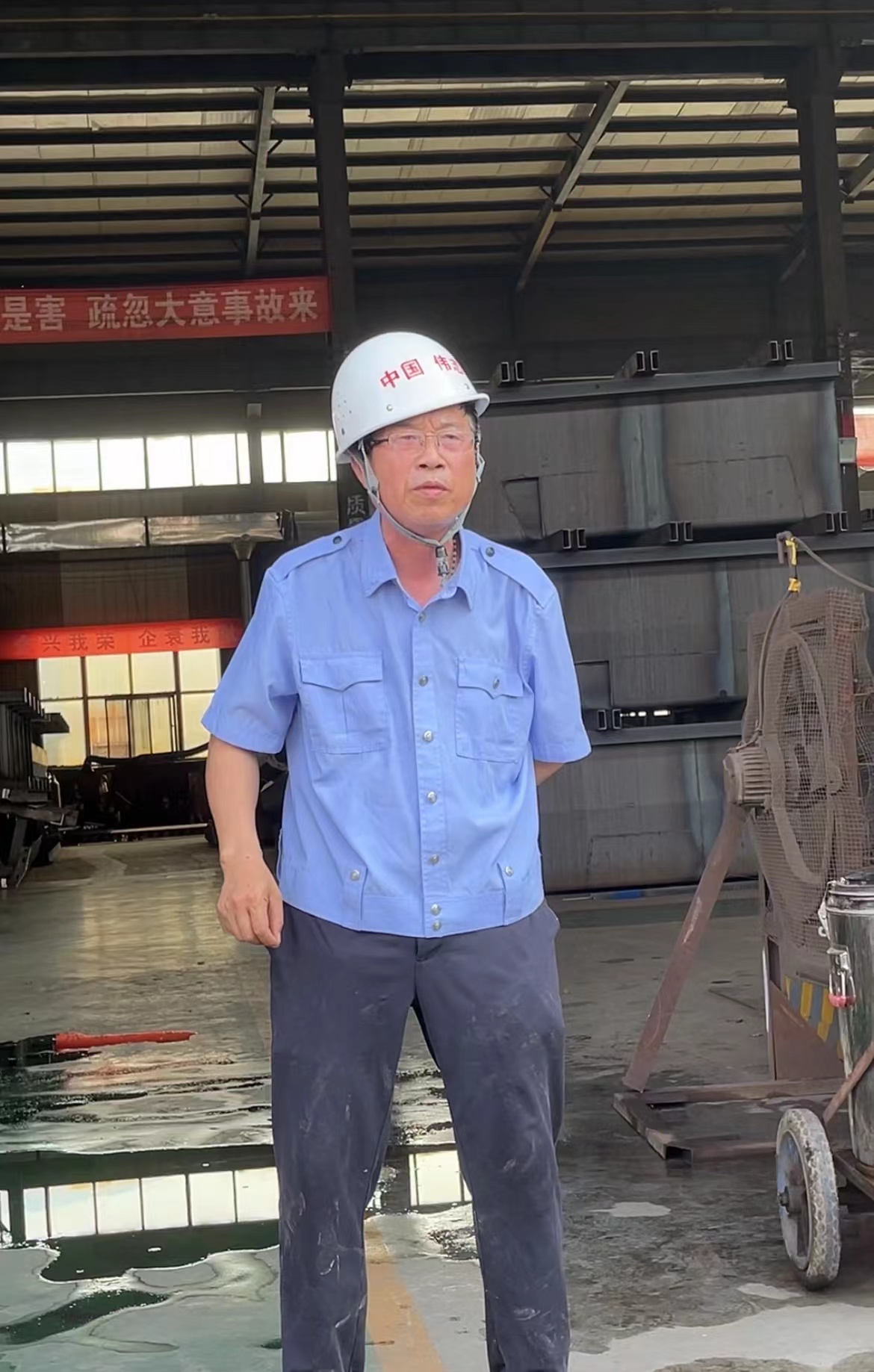 伟志模板来保军强调进度