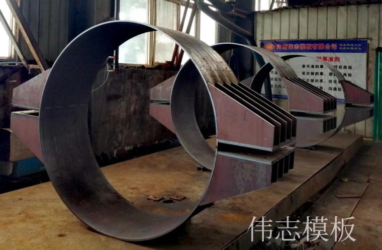 河南钢模板厂家介绍抱箍模板