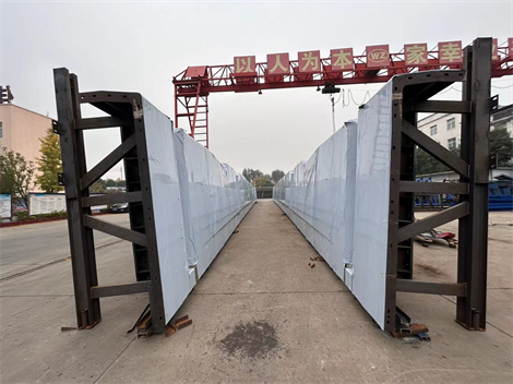 河南不锈钢桥梁模板在哪里定制好 河南不锈钢桥梁模板在哪里定制好
